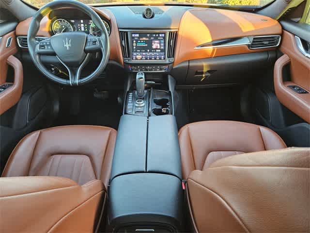 Thumbnail: 2022 Maserati Levante - 13