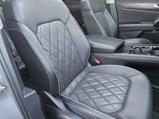 Thumbnail: 2024 Volkswagen Atlas - 15