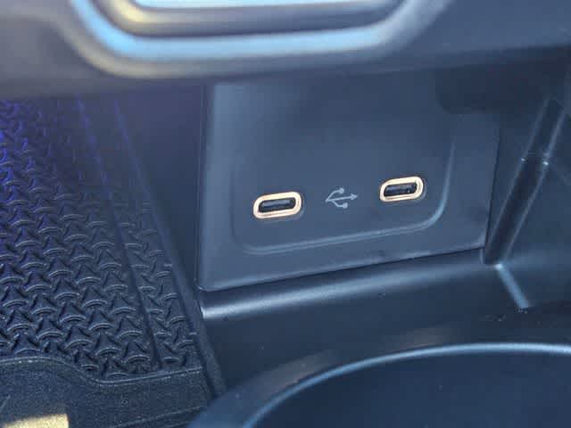 Thumbnail: 2026 Mercedes-Benz C-Class - 30