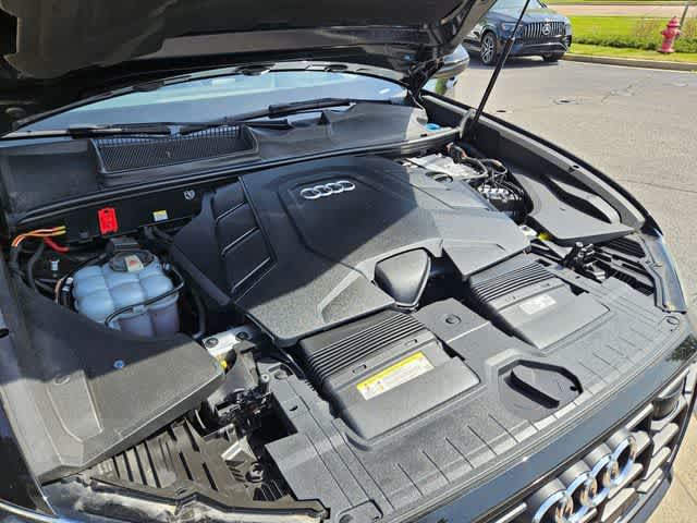 Thumbnail: 2019 Audi Q8 - 15