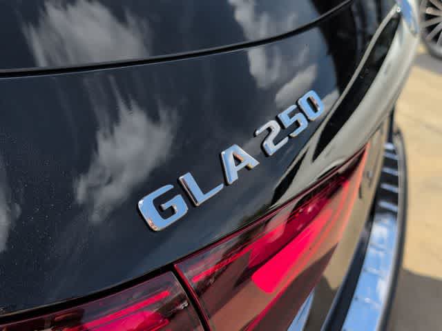 Thumbnail: 2026 Mercedes-Benz GLA - 11