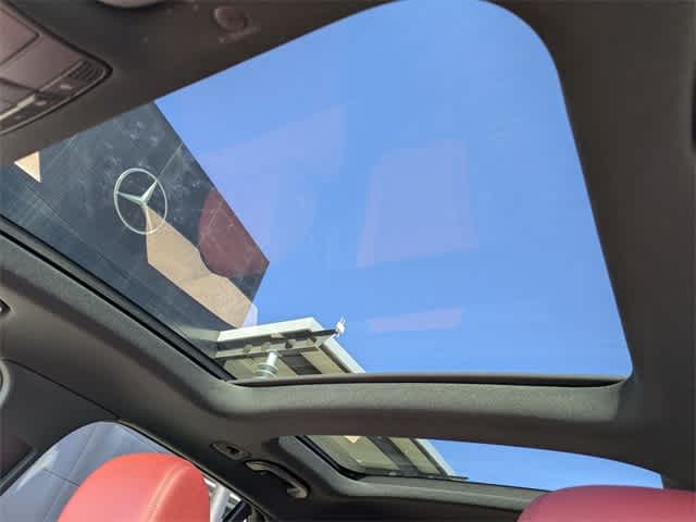 Thumbnail: 2022 Mercedes-Benz GLC - 16