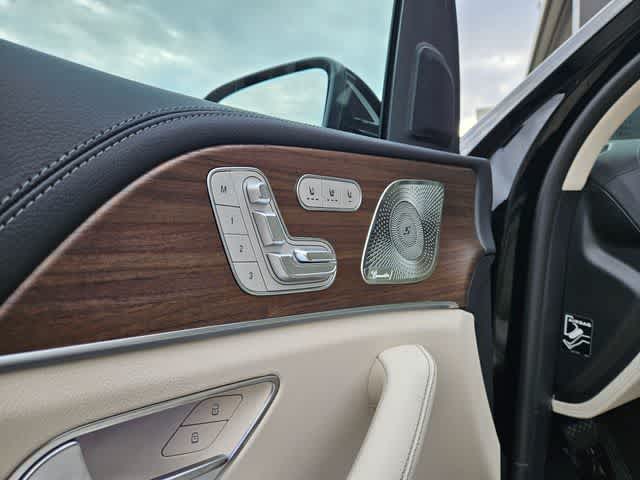 Thumbnail: 2026 Mercedes-Benz GLE - 18