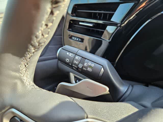 Thumbnail: 2023 Lexus RX - 27