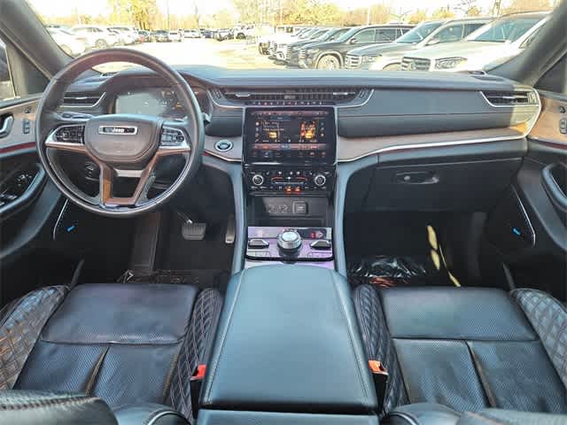 Thumbnail: 2022 Jeep Grand Cherokee - 16