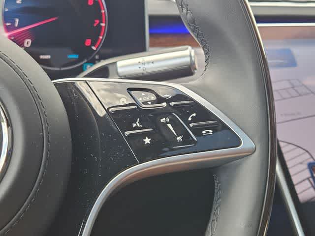 Thumbnail: 2026 Mercedes-Benz S-Class - 26