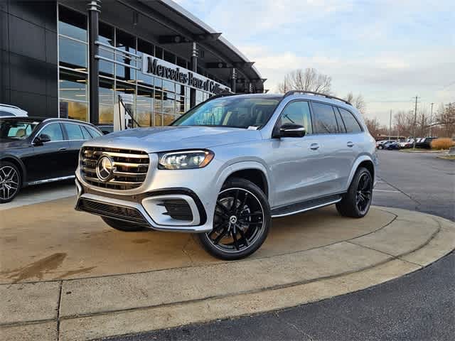 2026 Mercedes-Benz GLS Base's photo