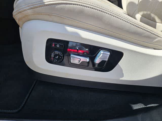 Thumbnail: 2024 BMW X7 - 16