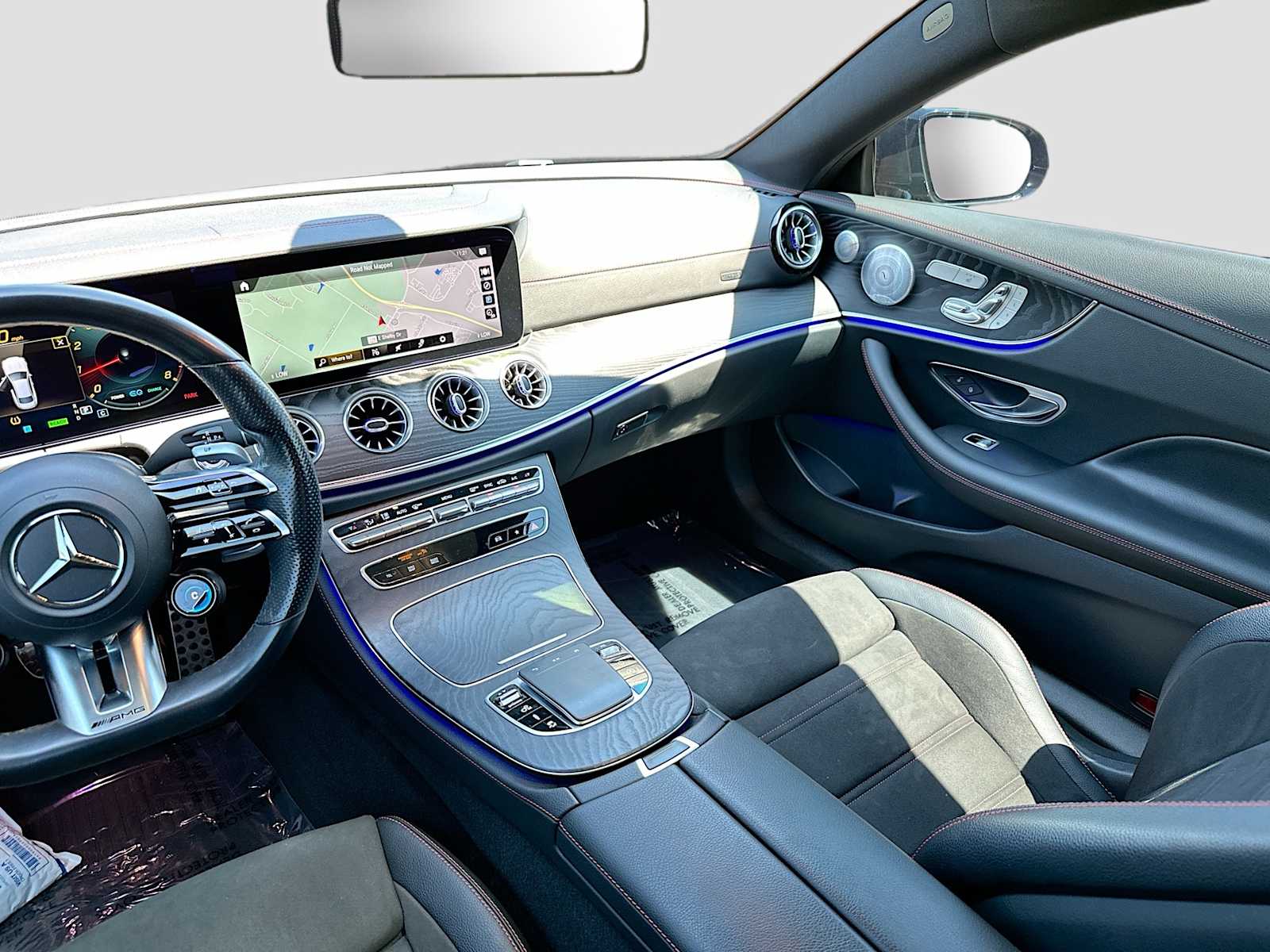 Thumbnail: 2021 Mercedes-Benz E-Class - 25