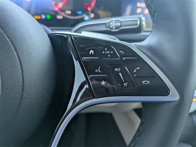 Thumbnail: 2026 Mercedes-Benz GLE - 23