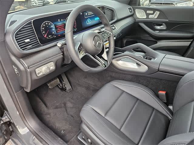 Thumbnail: 2026 Mercedes-Benz GLE - 2