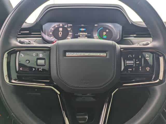 Thumbnail: 2025 Land Rover Range Rover Sport - 21