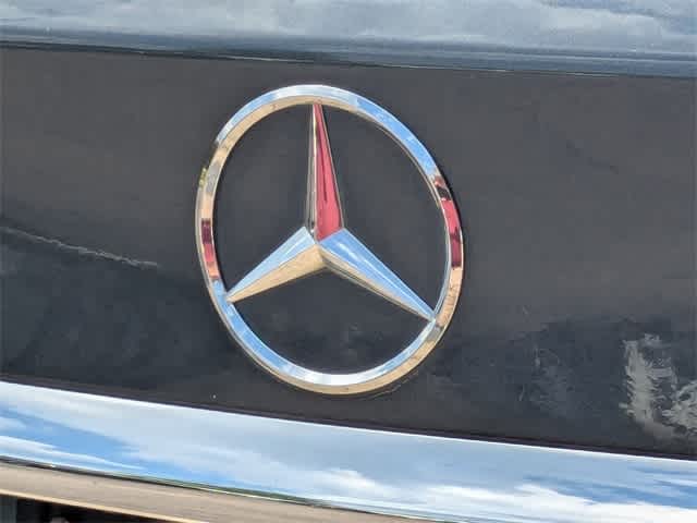 Thumbnail: 2015 Mercedes-Benz C-Class - 11