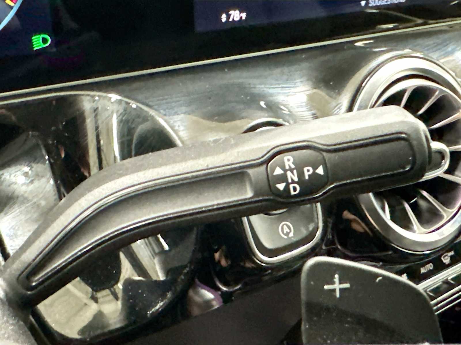 Thumbnail: 2021 Mercedes-Benz GLA - 16
