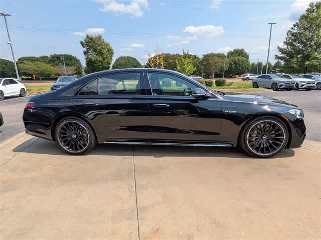 Thumbnail: 2026 Mercedes-Benz S-Class - 10
