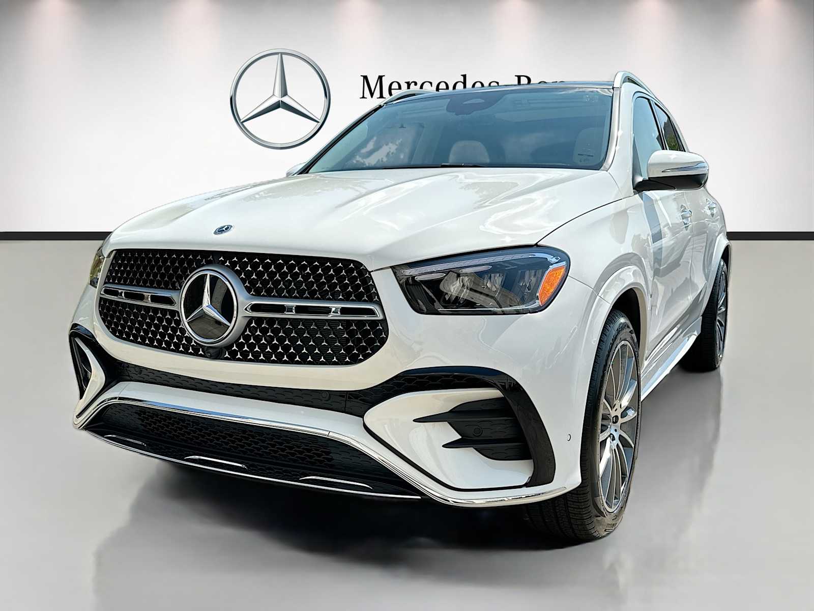 Thumbnail: 2026 Mercedes-Benz GLE - 1