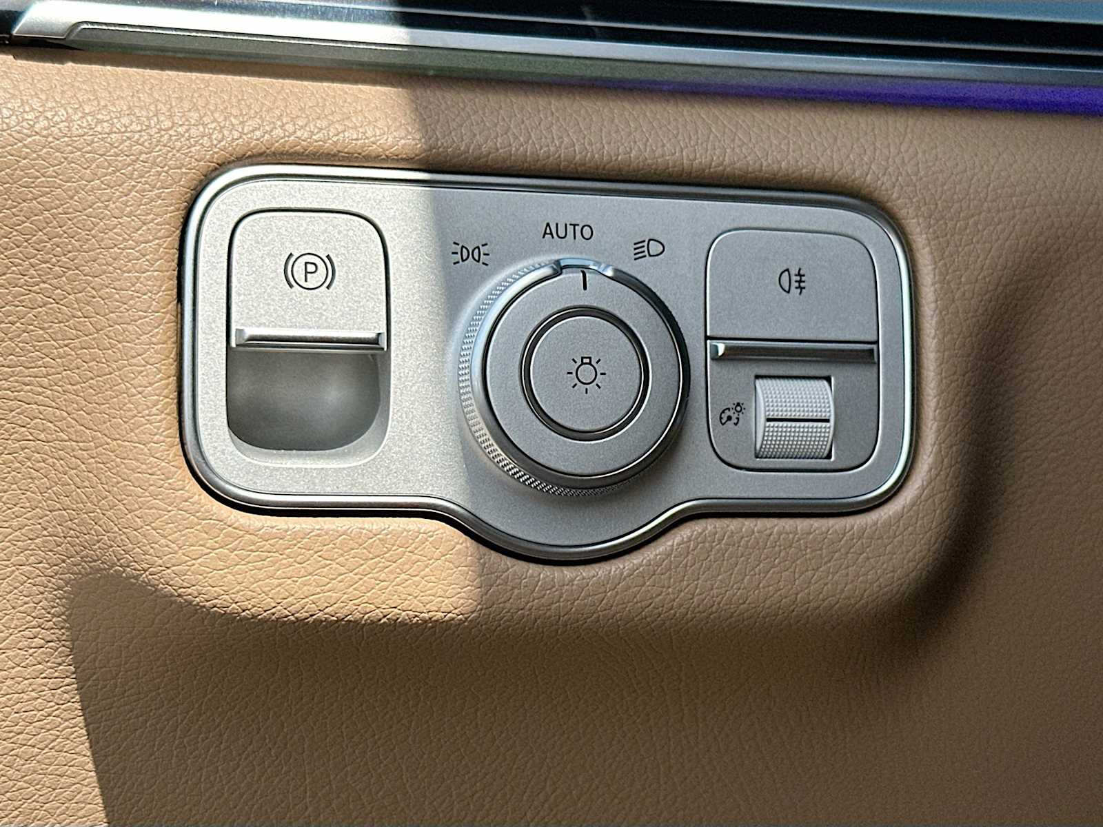 Thumbnail: 2026 Mercedes-Benz GLS - 10