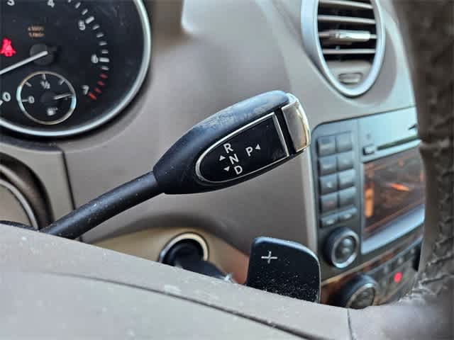 Thumbnail: 2011 Mercedes-Benz M-Class - 33