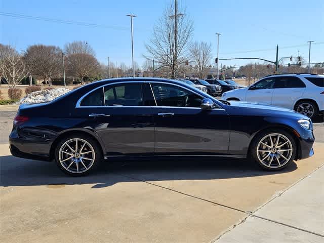 Thumbnail: 2021 Mercedes-Benz E-Class - 9