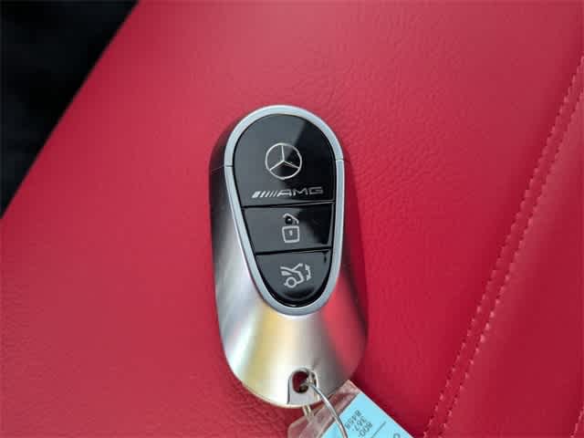 Thumbnail: 2026 Mercedes-Benz GLC - 35