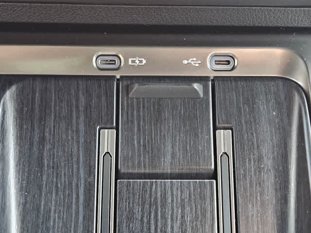 Thumbnail: 2024 Lexus GX - 33