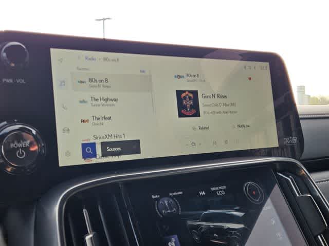 Thumbnail: 2025 Lexus LX - 32