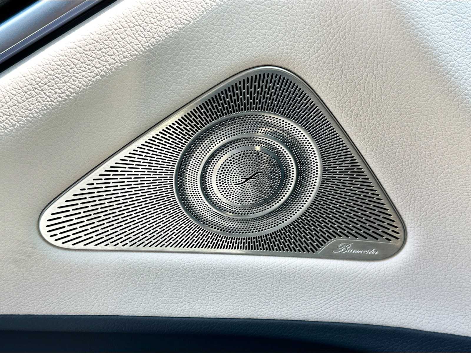 Thumbnail: 2023 Mercedes-Benz S-Class - 19