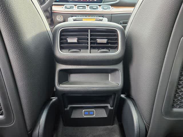 Thumbnail: 2026 Mercedes-Benz GLE - 20