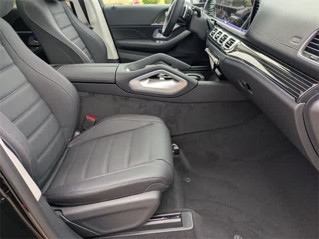 Thumbnail: 2026 Mercedes-Benz GLS - 24