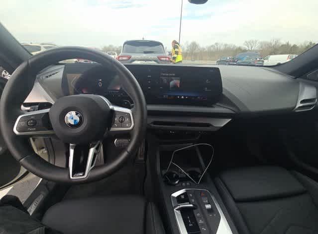 Thumbnail: 2025 BMW 2 Series - 3