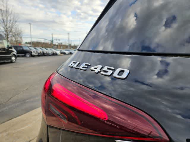 Thumbnail: 2026 Mercedes-Benz GLE - 12