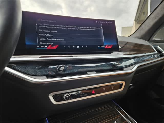 Thumbnail: 2026 BMW X7 - 29