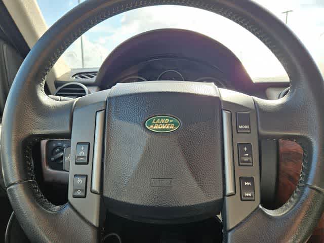 Thumbnail: 2005 Land Rover LR3 - 24