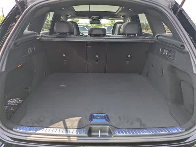 Thumbnail: 2026 Mercedes-Benz GLC - 33