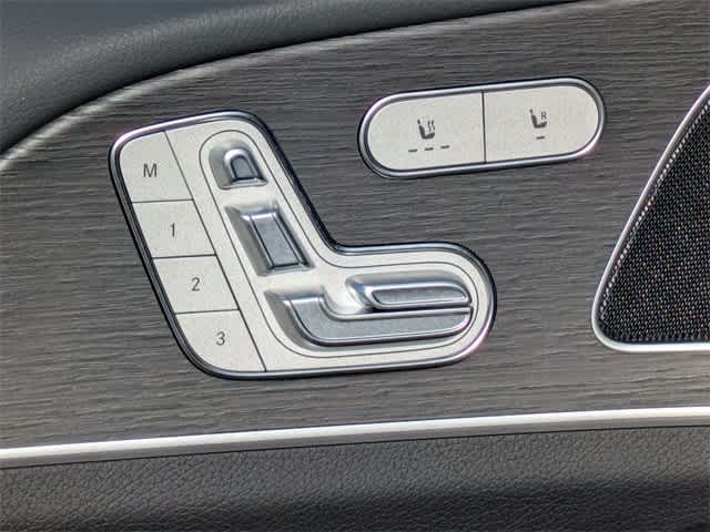 Thumbnail: 2025 Mercedes-Benz GLE - 16