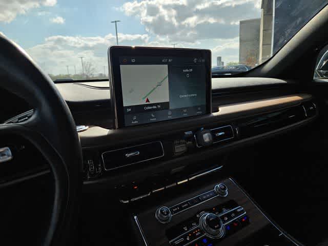 Thumbnail: 2022 Lincoln Aviator - 28