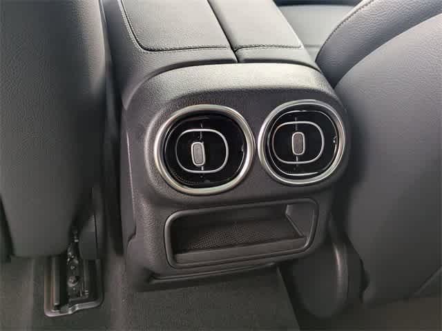 2025 Mercedes-Benz GLC 350 4