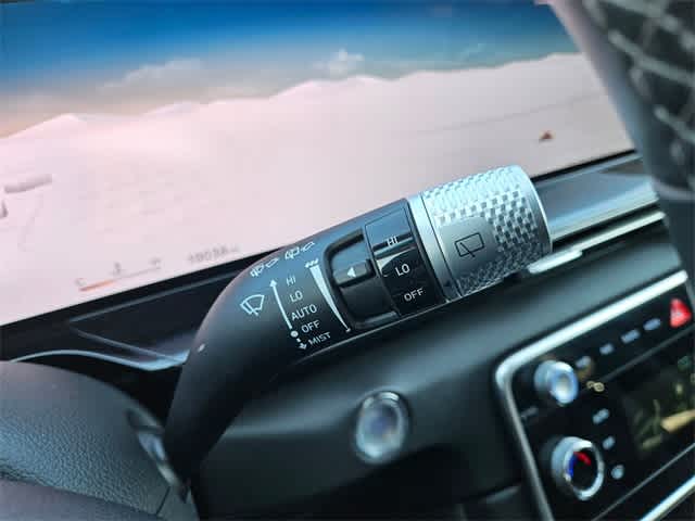 Thumbnail: 2025 Genesis GV80 - 25