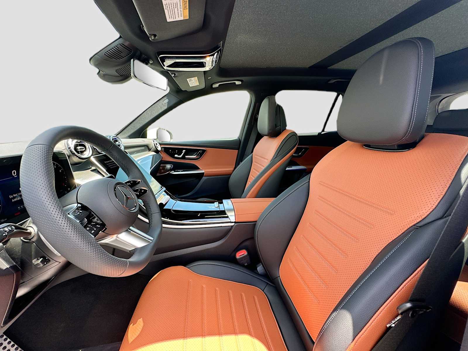Thumbnail: 2026 Mercedes-Benz GLC - 22
