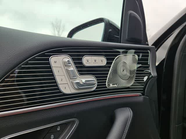 Thumbnail: 2026 Mercedes-Benz GLE - 17