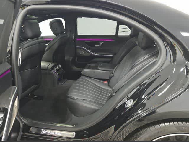 Thumbnail: 2023 Mercedes-Benz S-Class - 5