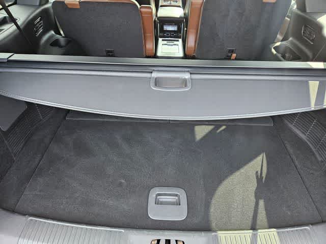 Thumbnail: 2022 Lincoln Aviator - 7