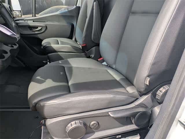 Thumbnail: 2024 Mercedes-Benz eSprinter - 15