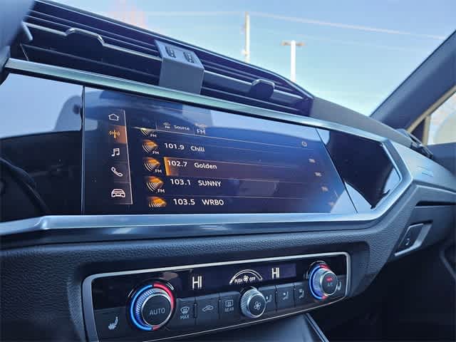 Thumbnail: 2025 Audi Q3 - 29