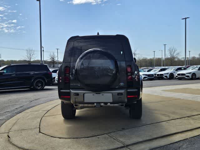 Thumbnail: 2023 Land Rover Defender - 8