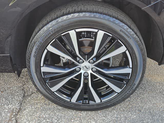 Thumbnail: 2024 Volvo XC60 - 13