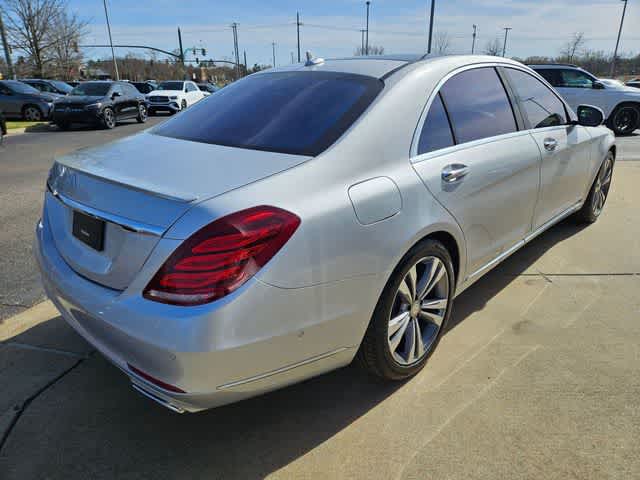 Thumbnail: 2016 Mercedes-Benz S-Class - 9