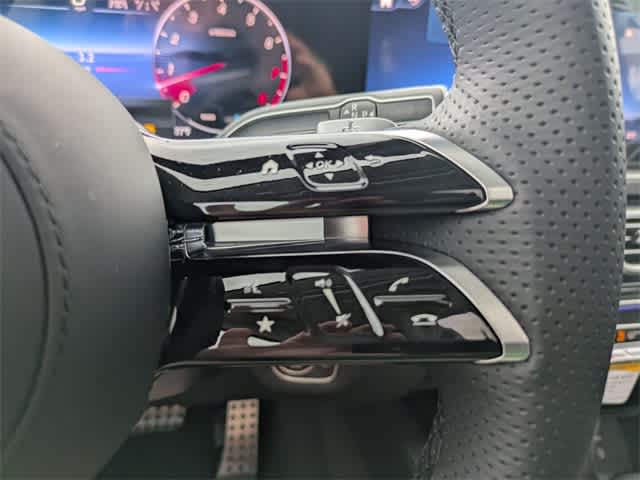 Thumbnail: 2026 Mercedes-Benz GLS - 27