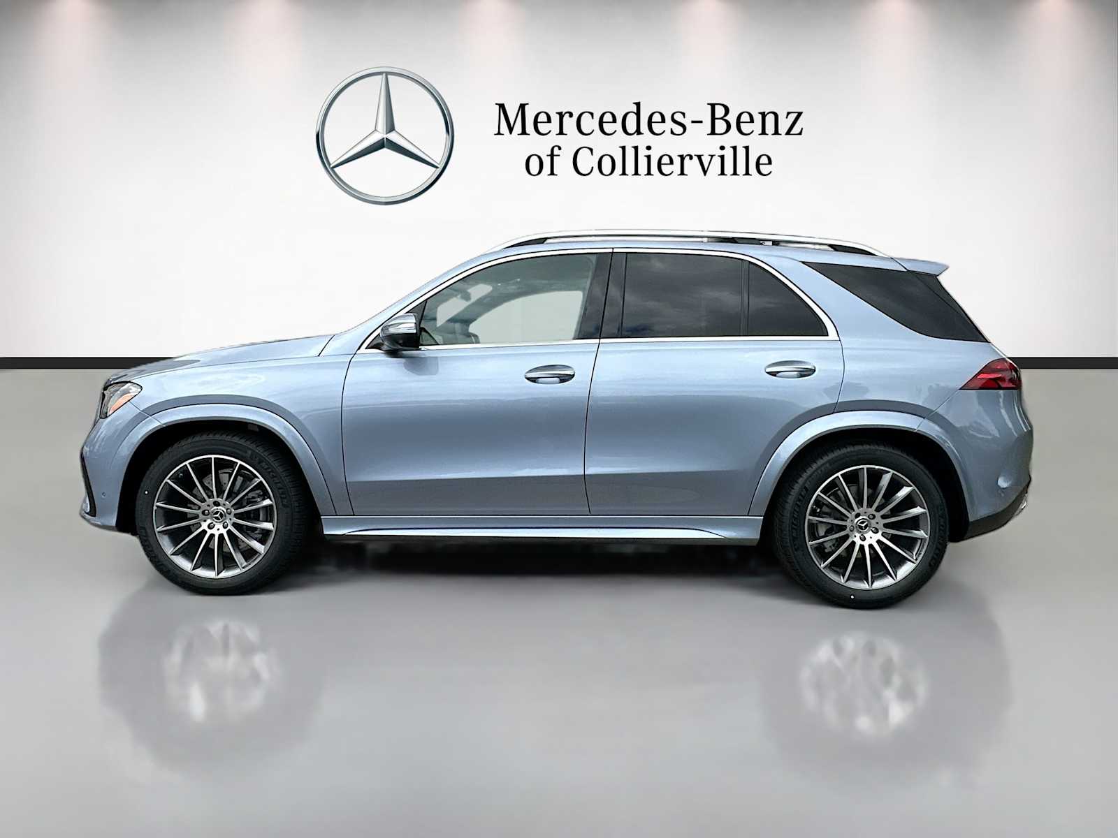 Thumbnail: 2026 Mercedes-Benz GLE - 8