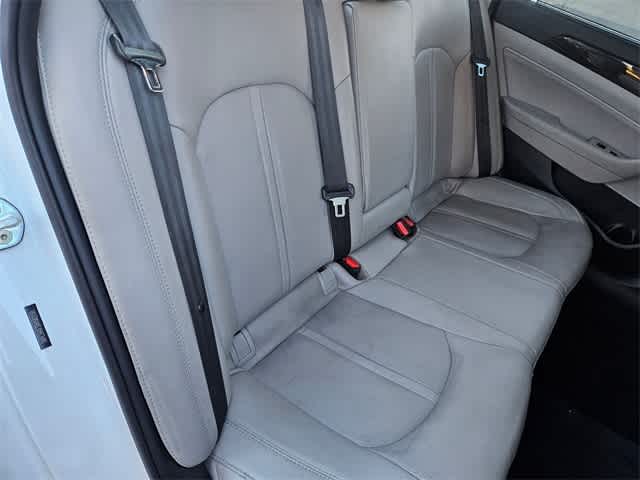 Thumbnail: 2017 Hyundai Sonata - 19